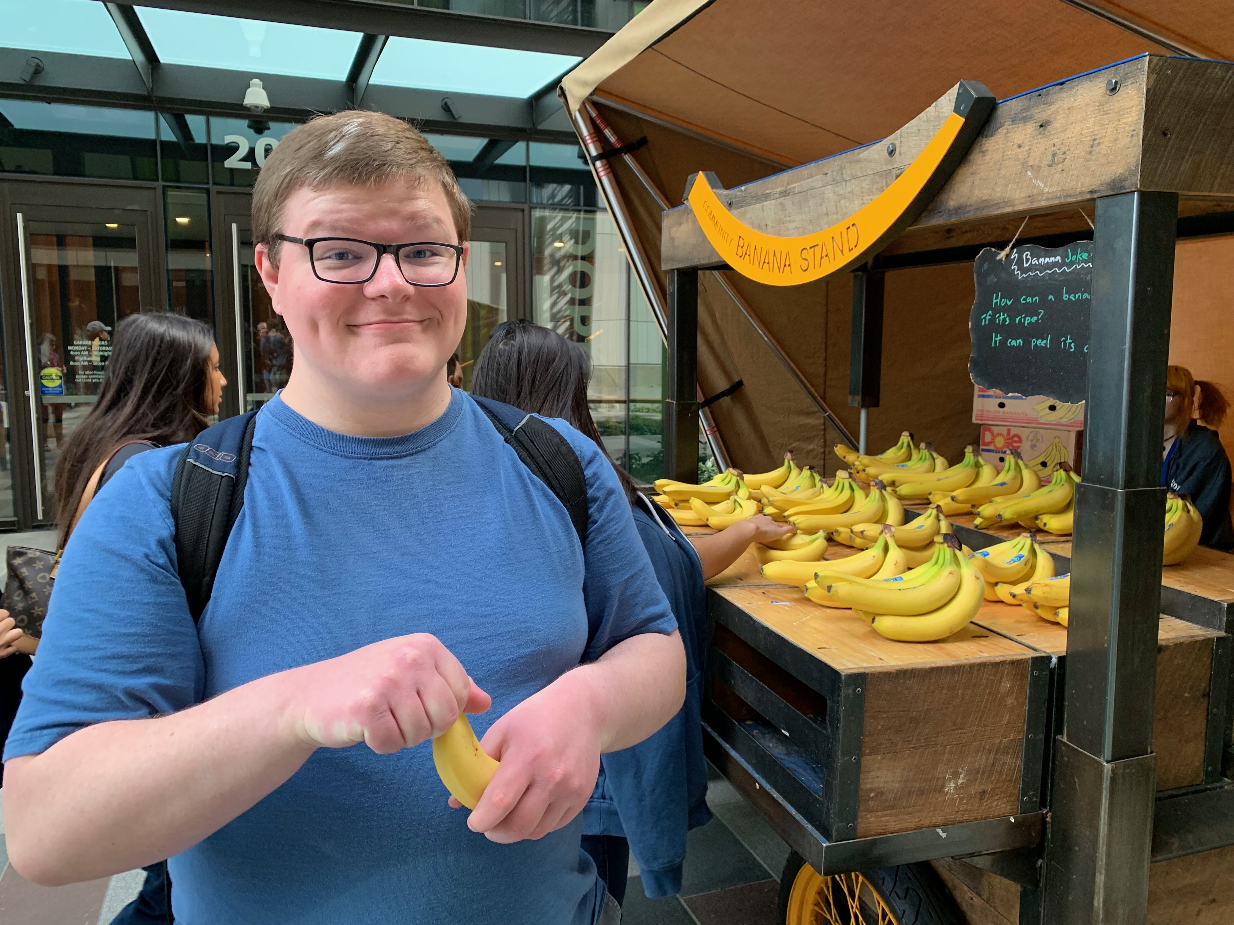 Amazon's free banana stand